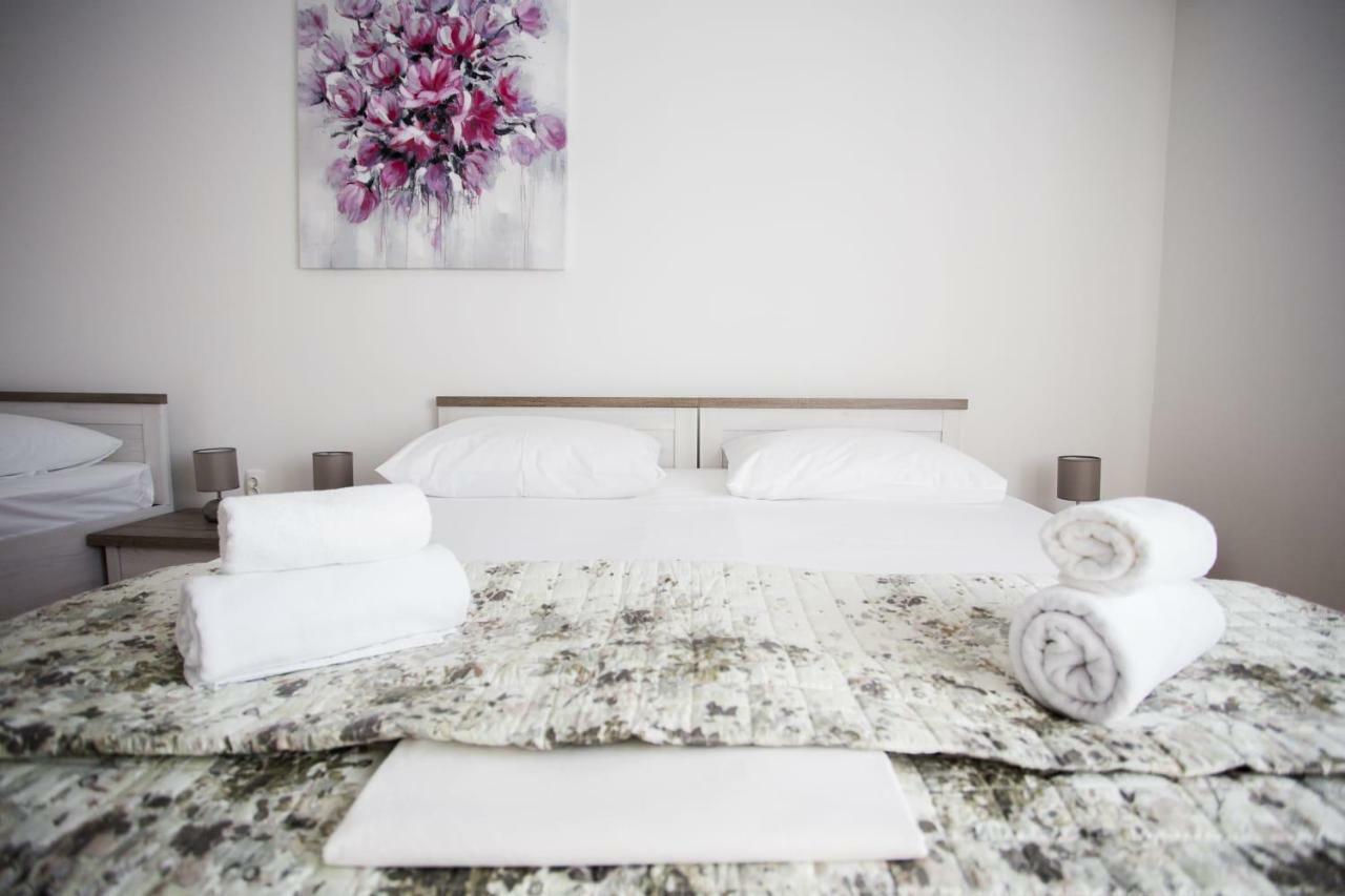 Apartman Leona Kaštela Екстериор снимка